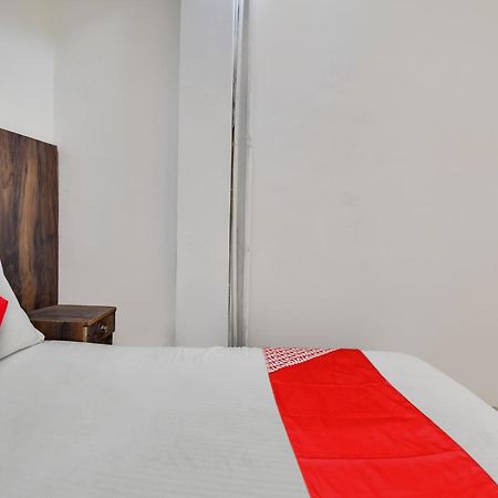Hotel O Golden King Guest House New Delhi Exterior photo